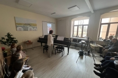 Hello-Piano-3