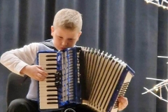 Mes-laukiam-kaledu-1